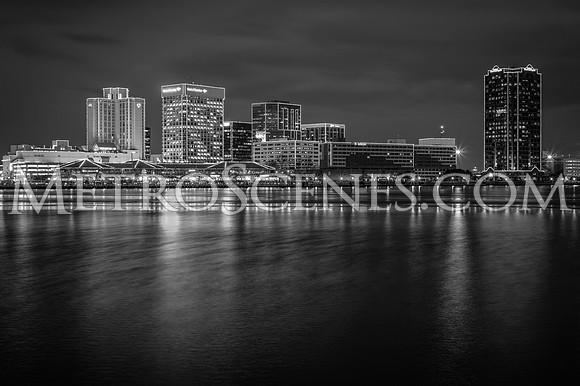 Norfolk Skyline Black and White