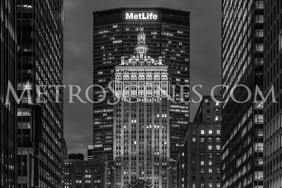 Met Life Building NYC Black and White