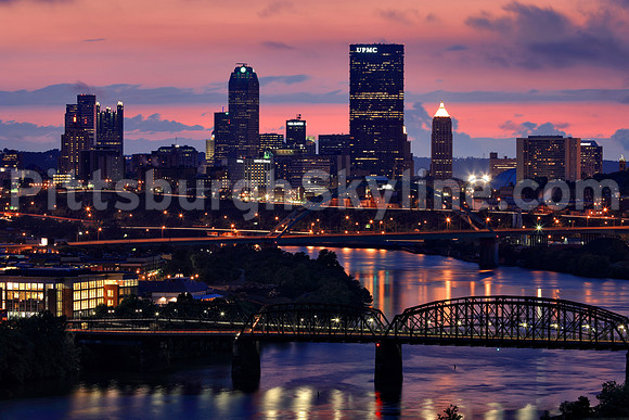 Pittsburgh Skyline from Greenfield
